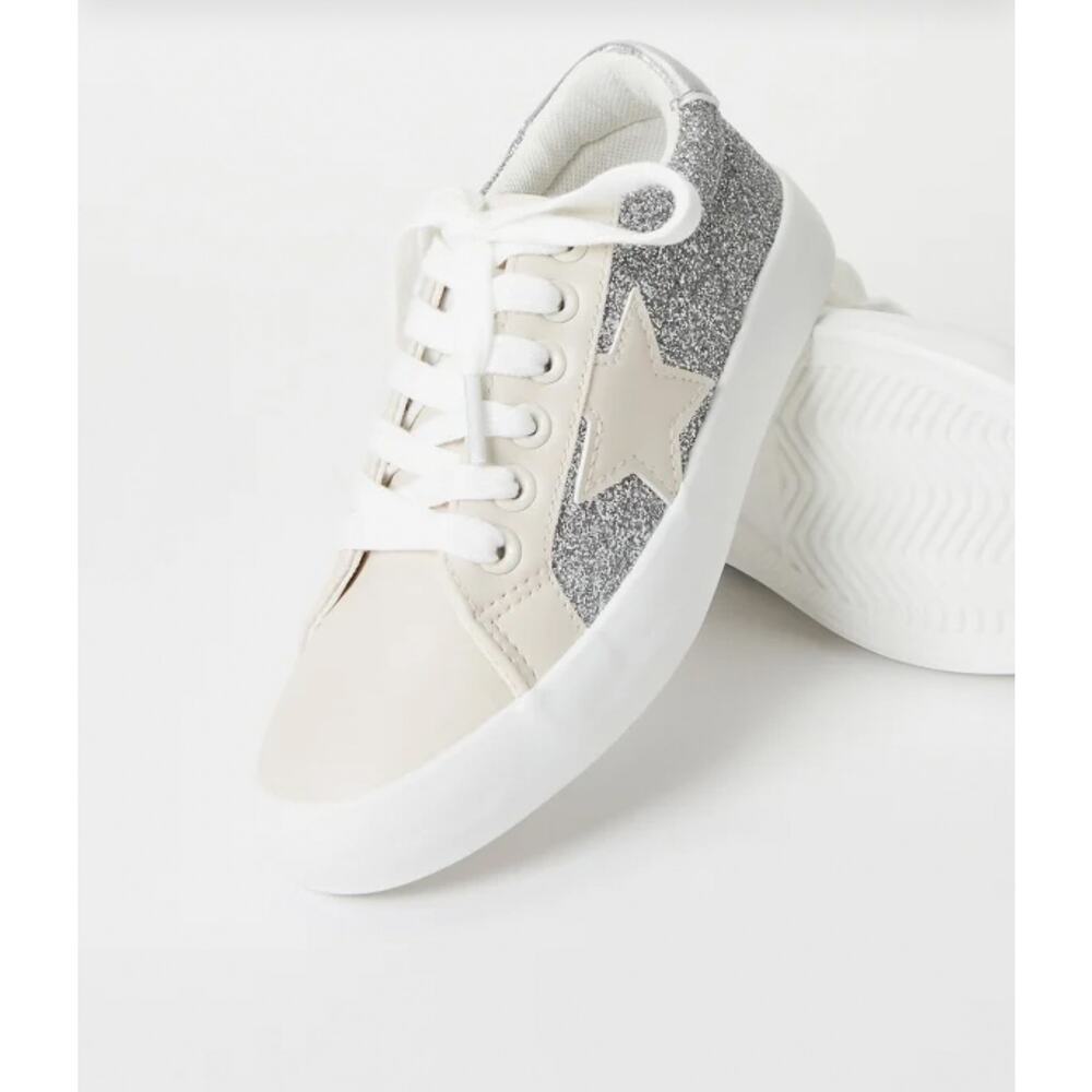 FabKids Silver Glitter Star Sneakers Size 4